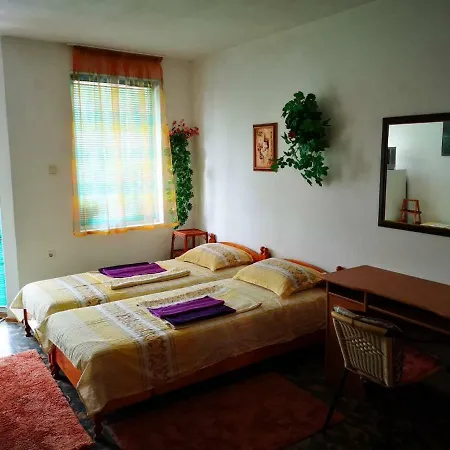 Guest house Къща За Гости 